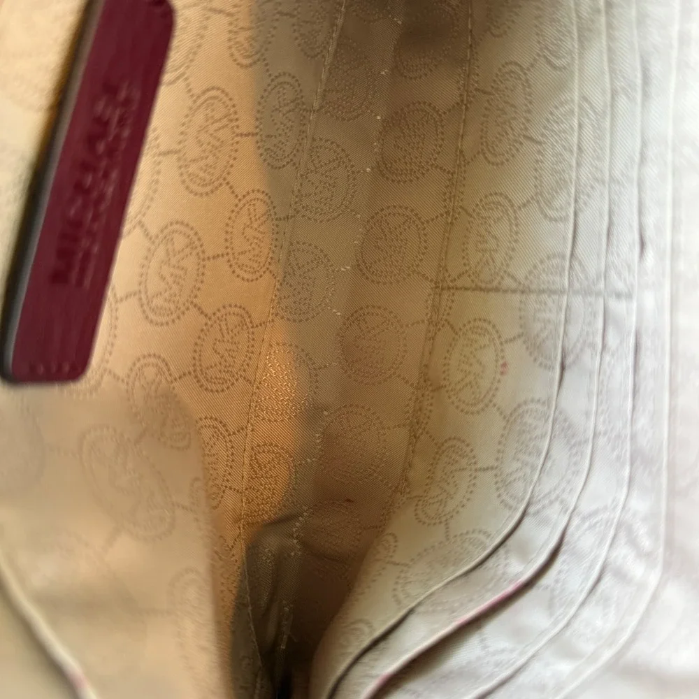 Michael Kors Burgundy Pebbled Leather Wristlet Pouch Gold Hardware Clutch